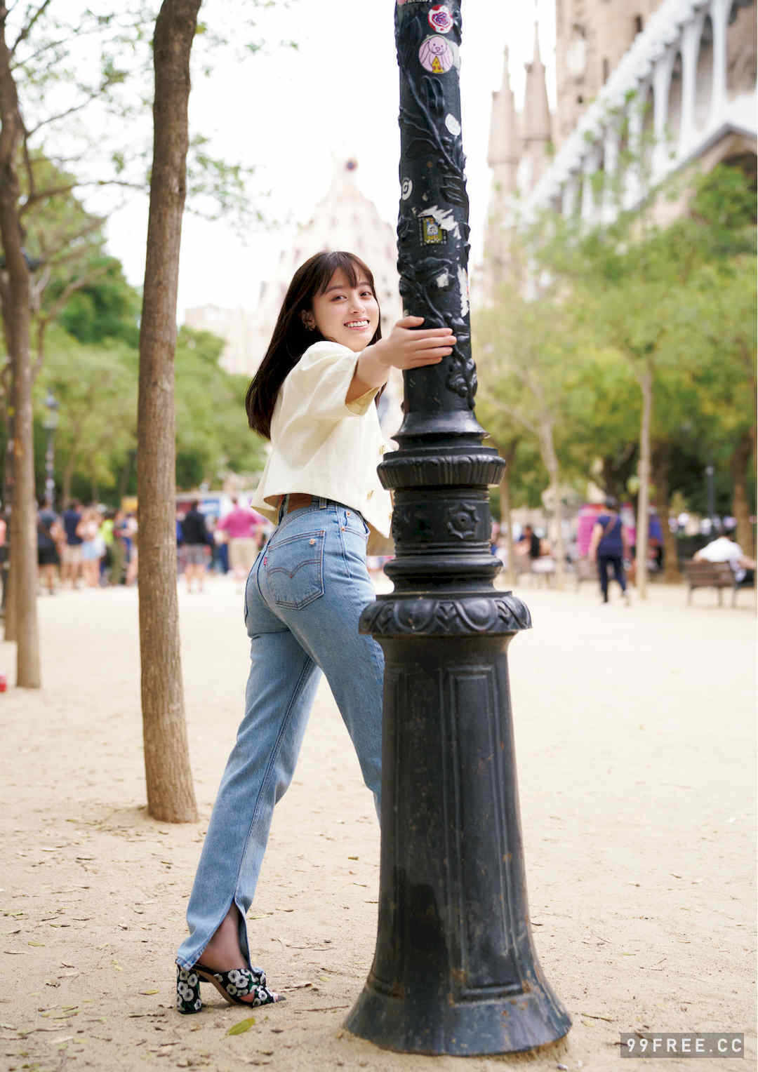 11.jpg